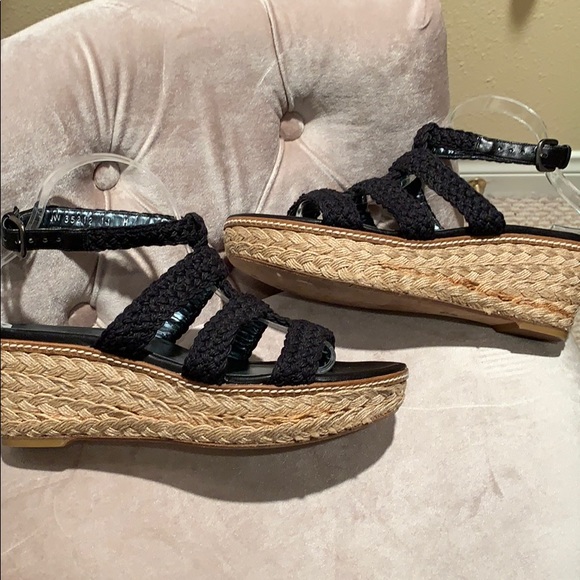 Stuart Weitzman Sandals - Picture 3 of 7